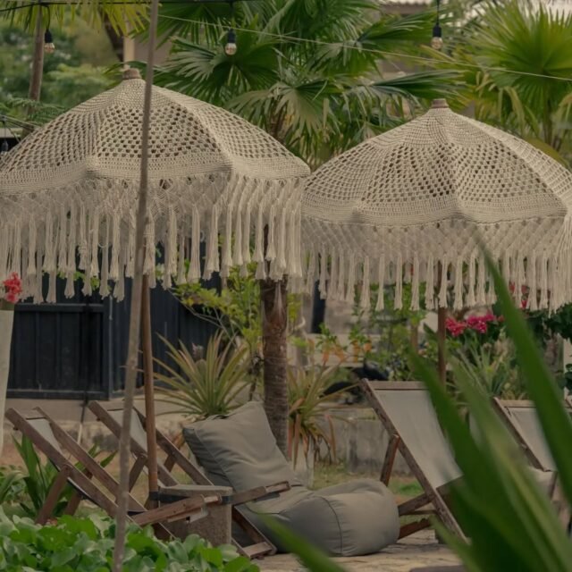 A Fab collection of amazing shots from a cool couple staying right now, thanks guys ❤️ @cactus_jax_ 

#capturingsaltyvibes
#gettingsalty
#hardtotakeabadshot
#gladakhouses
#selongbelanakforthewin