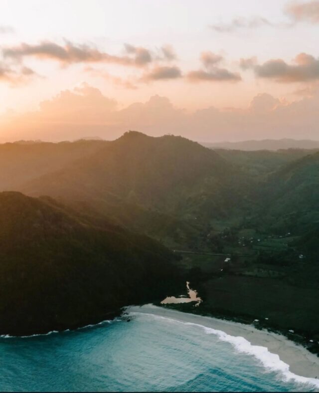 Our beach, Selong Belanak

#letsgetsalty 
#findyourspot
#asprivateasyouwant